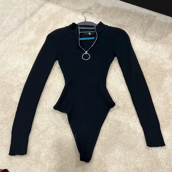 Misguided quarter zip bodysuit - Picture 1 of 2